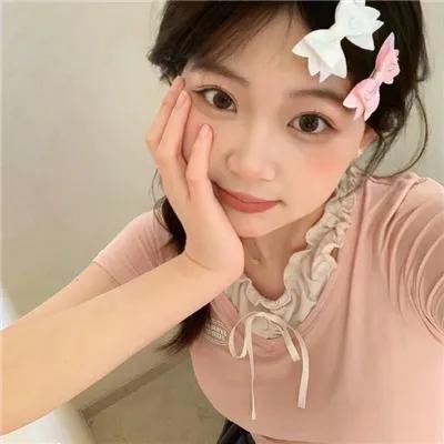 阳光女子合唱团海报